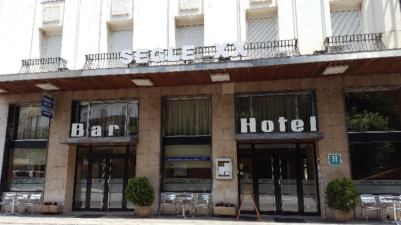 Hotel Segle XX Tremp Exterior photo